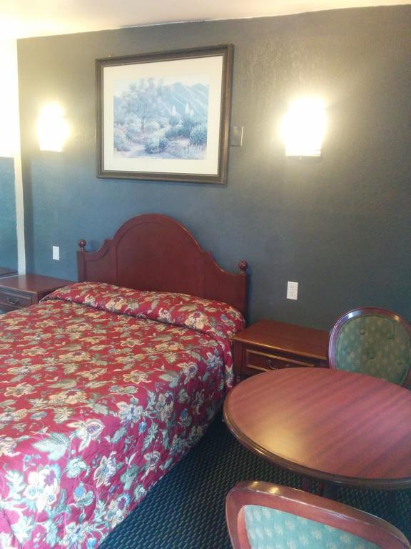 Motel Sunshine 3*